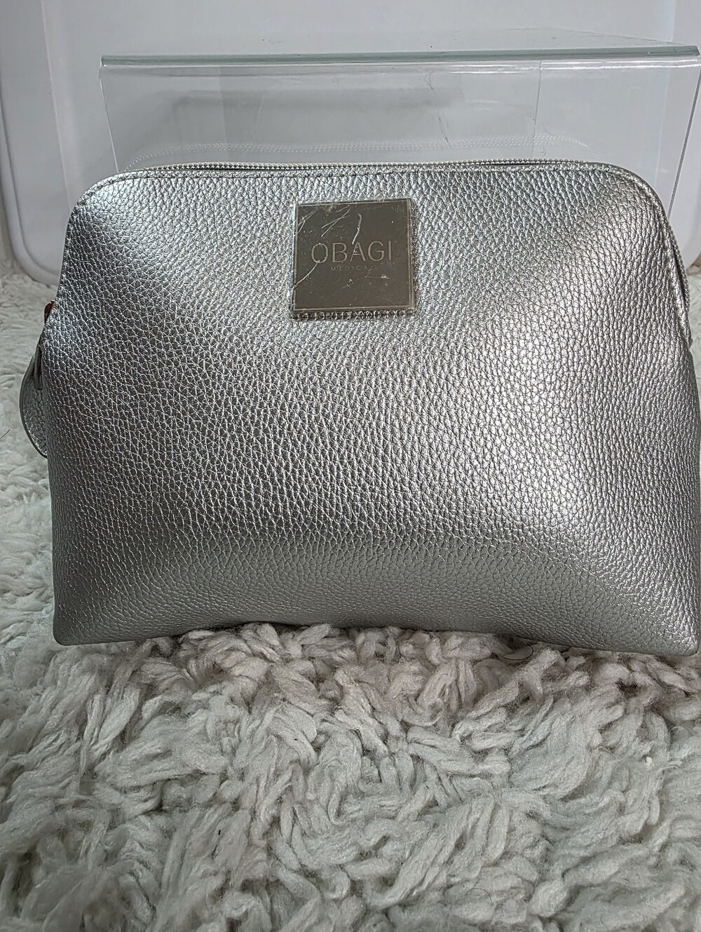 Obagi Silver Metallic Cosmetic Case Bag - Picture 2 of 16
